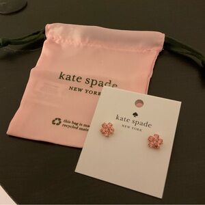 NWT Kate spade ♠️ flower studs